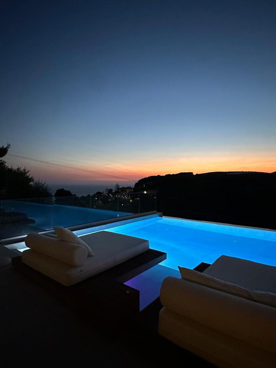 Myzith Luxury Suites Κερί Εξωτερικό φωτογραφία
